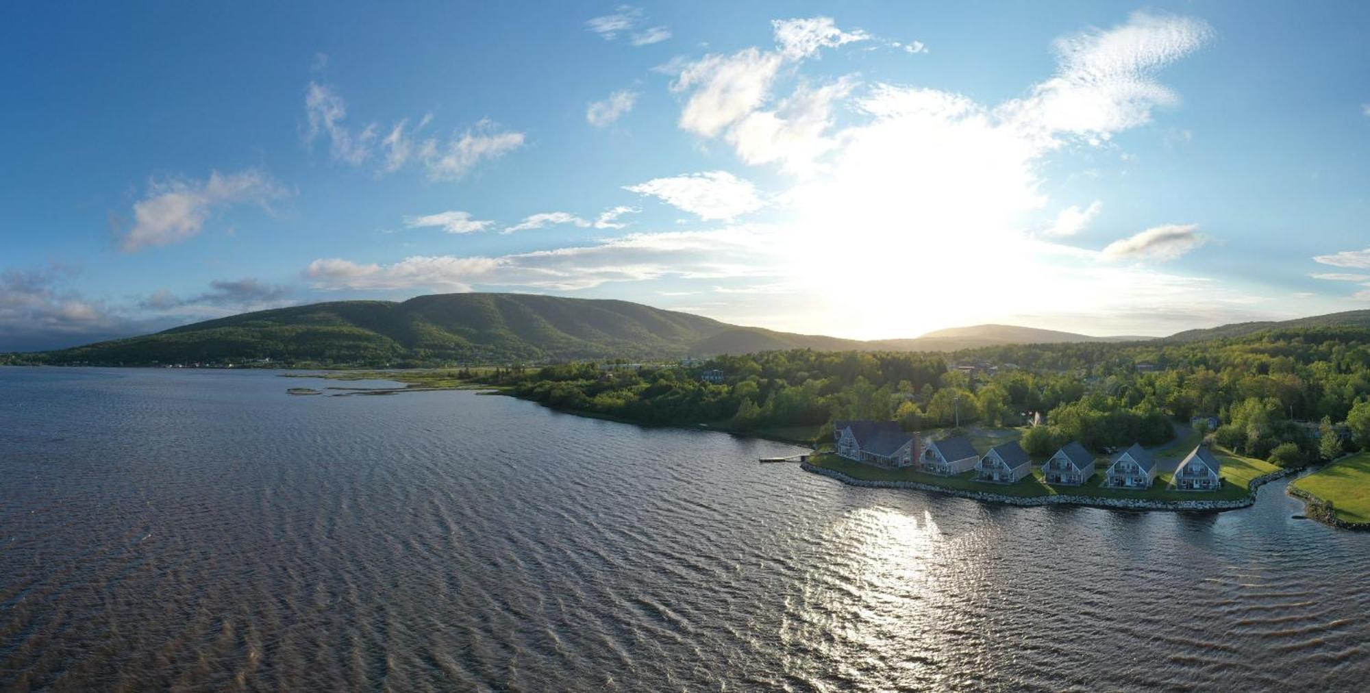 Keltic Quay Cottages & Bayfront Lodge Whycocomagh Εξωτερικό φωτογραφία